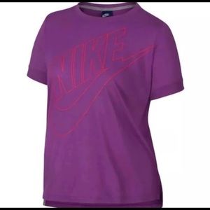 Women's Nike Top